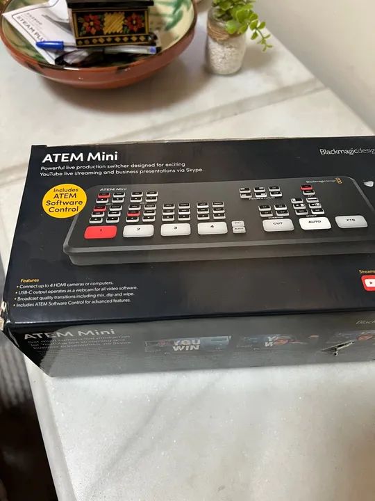 Mesa de corte Blackmagic