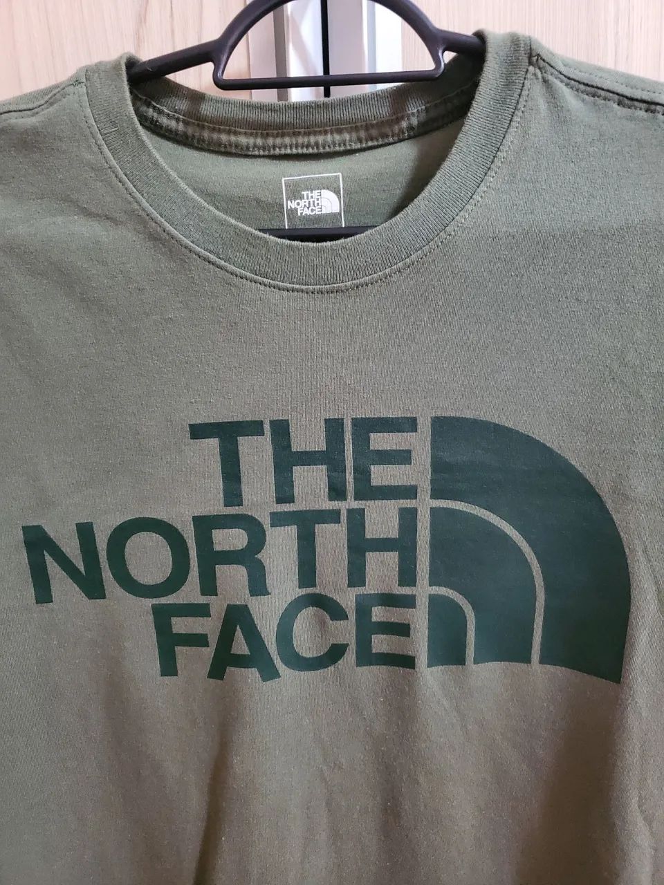 Camiseta The North  Face  verde - Foto 2