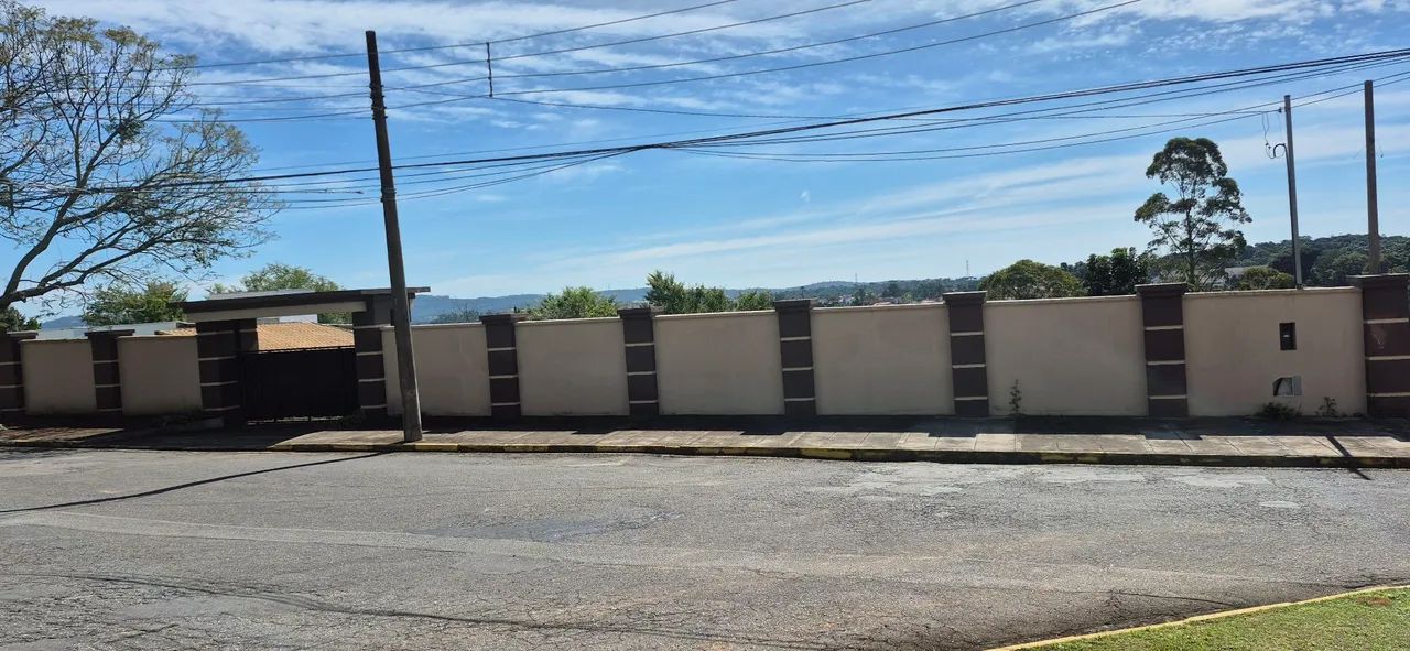 Lindo terreno já murado no condomínio mais procurado de Vargem Grande Paulista. 1.500mt