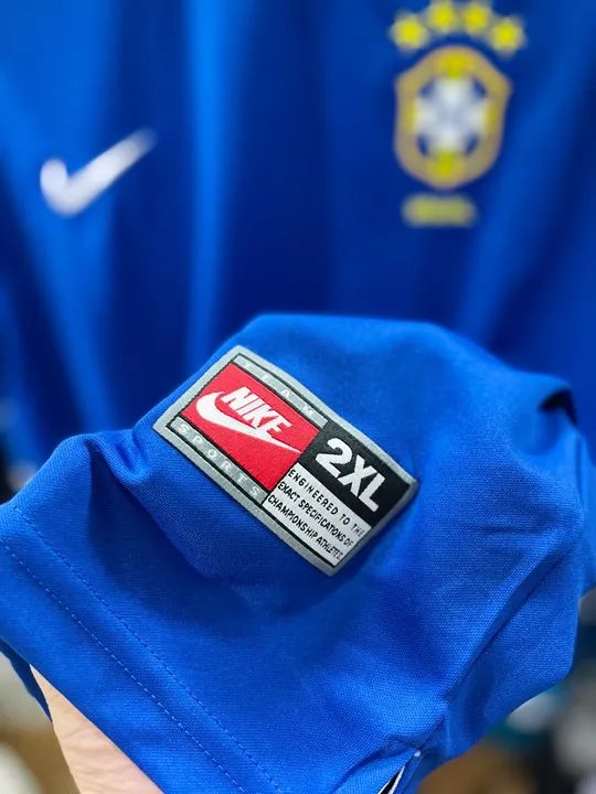 Camisa Brasil versão retrô de 1998 azul  - Foto 5