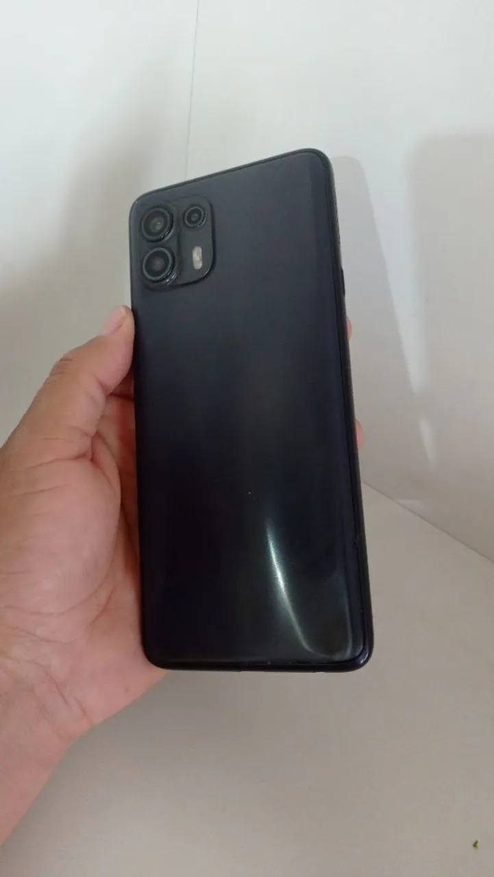 Smartphone Motorola Preto - Câmera Dupla e Design Moderno