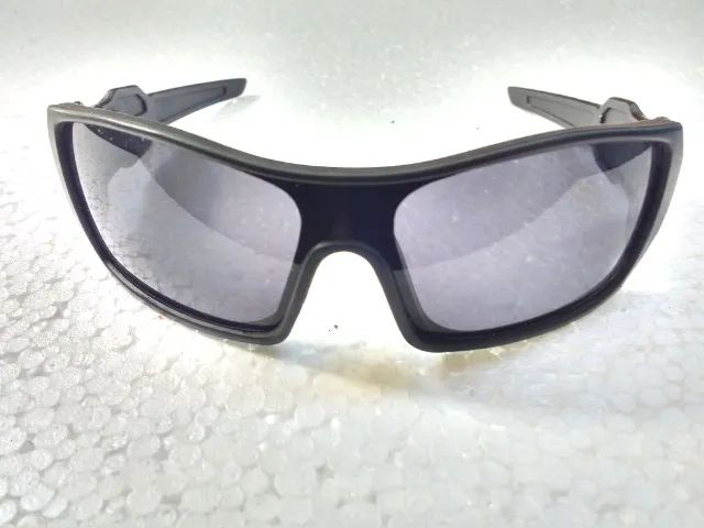 Óculos de sol Oakley Oil Rig - Novo - Foto 4