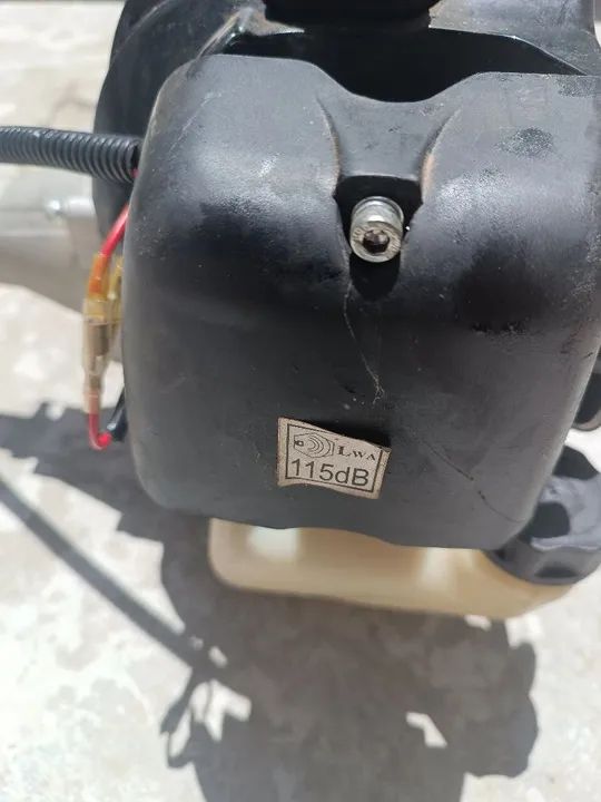 Roçadeira Terra 43cc - Foto 3