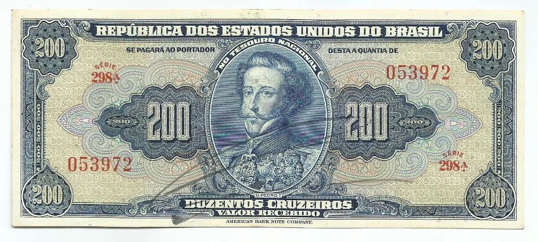CÉDULA BRASILEIRA 200 CRUZEIROS AUTOGRAFADA - C037 ANO 1943 - SOBERBA / FLOR DE ESTAMPA