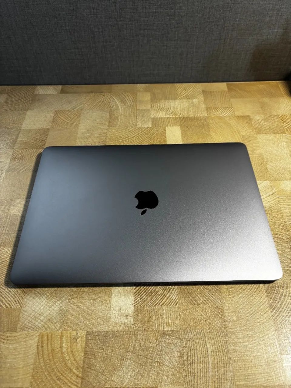 MacBook Air M1 2020 13 Space Grey - Notebooks - Centro
