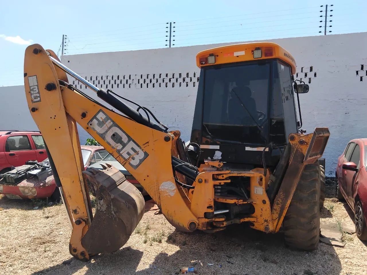 Retroescavadeira JCB 3C - Foto 3