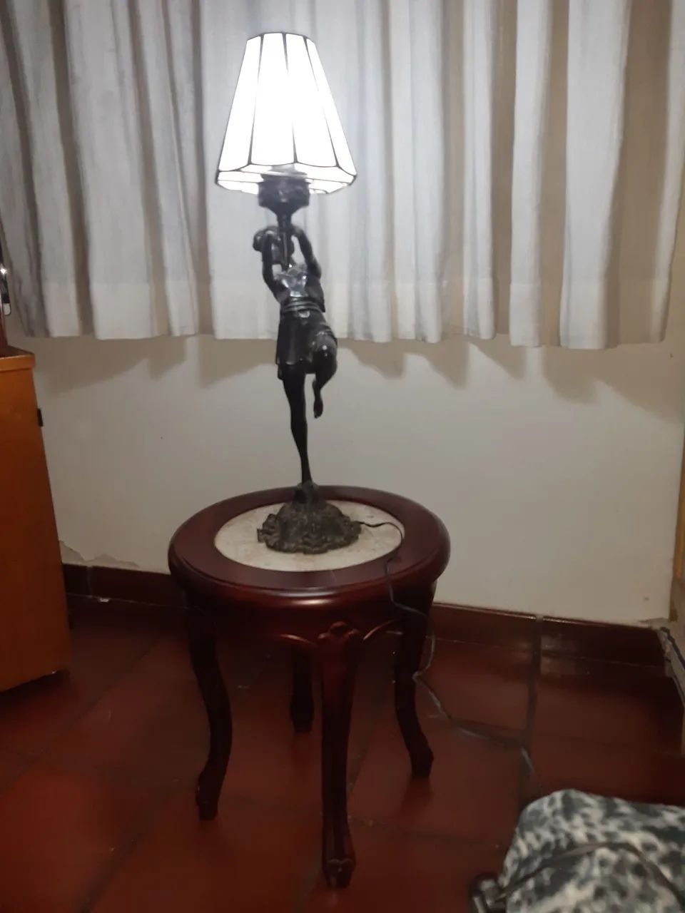 Abajur Escultura Bailarina em Bronze - Foto 2