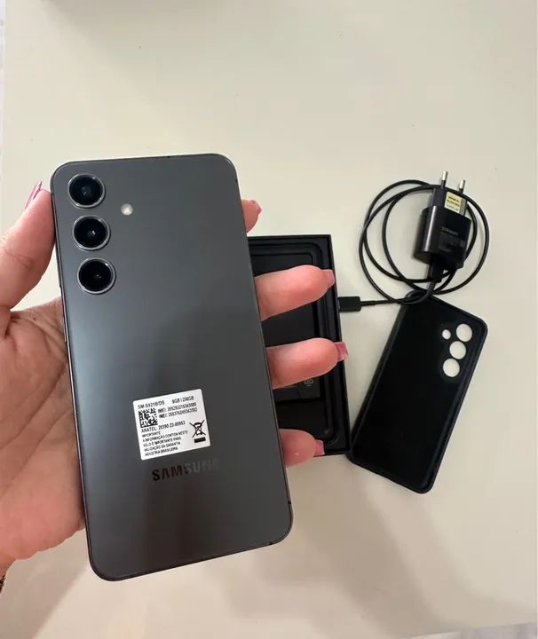 Samsung Galaxy S24 Preto - Foto 4