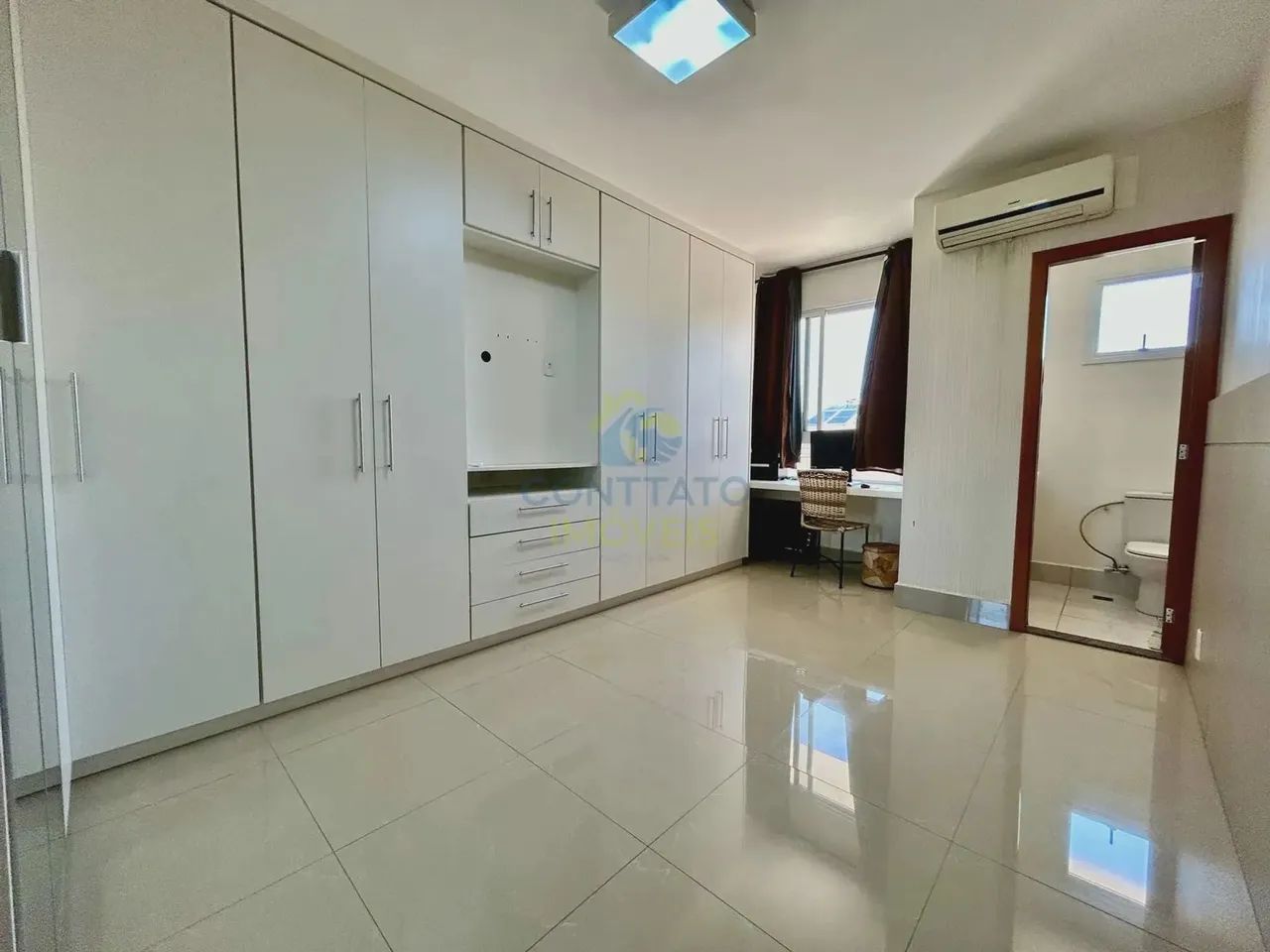Sobrado para aluguel no Condomínio Villagio D´ Itália com 3 quartos(2 suítes), Santa Cruz, - Foto 5