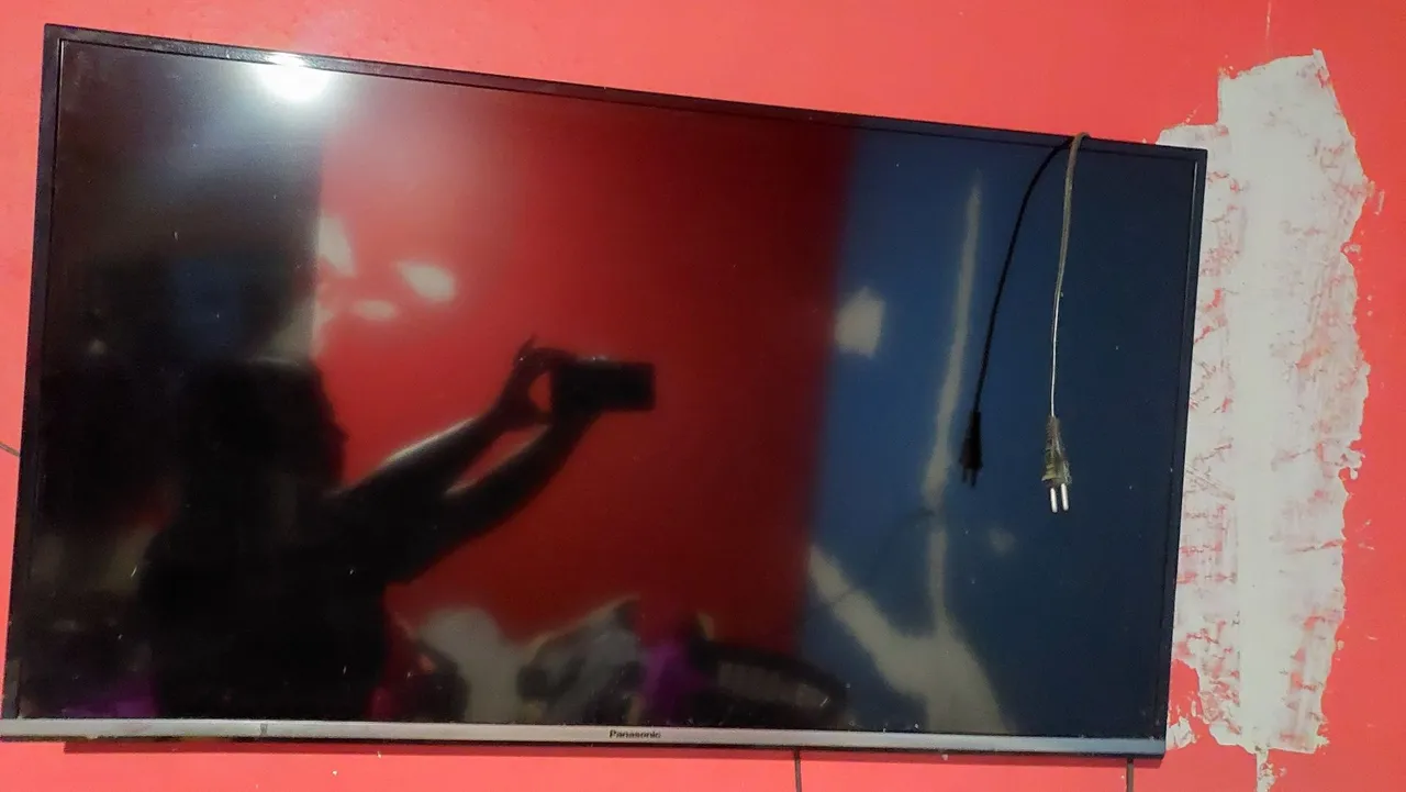 "base tv panasonic" no Brasil