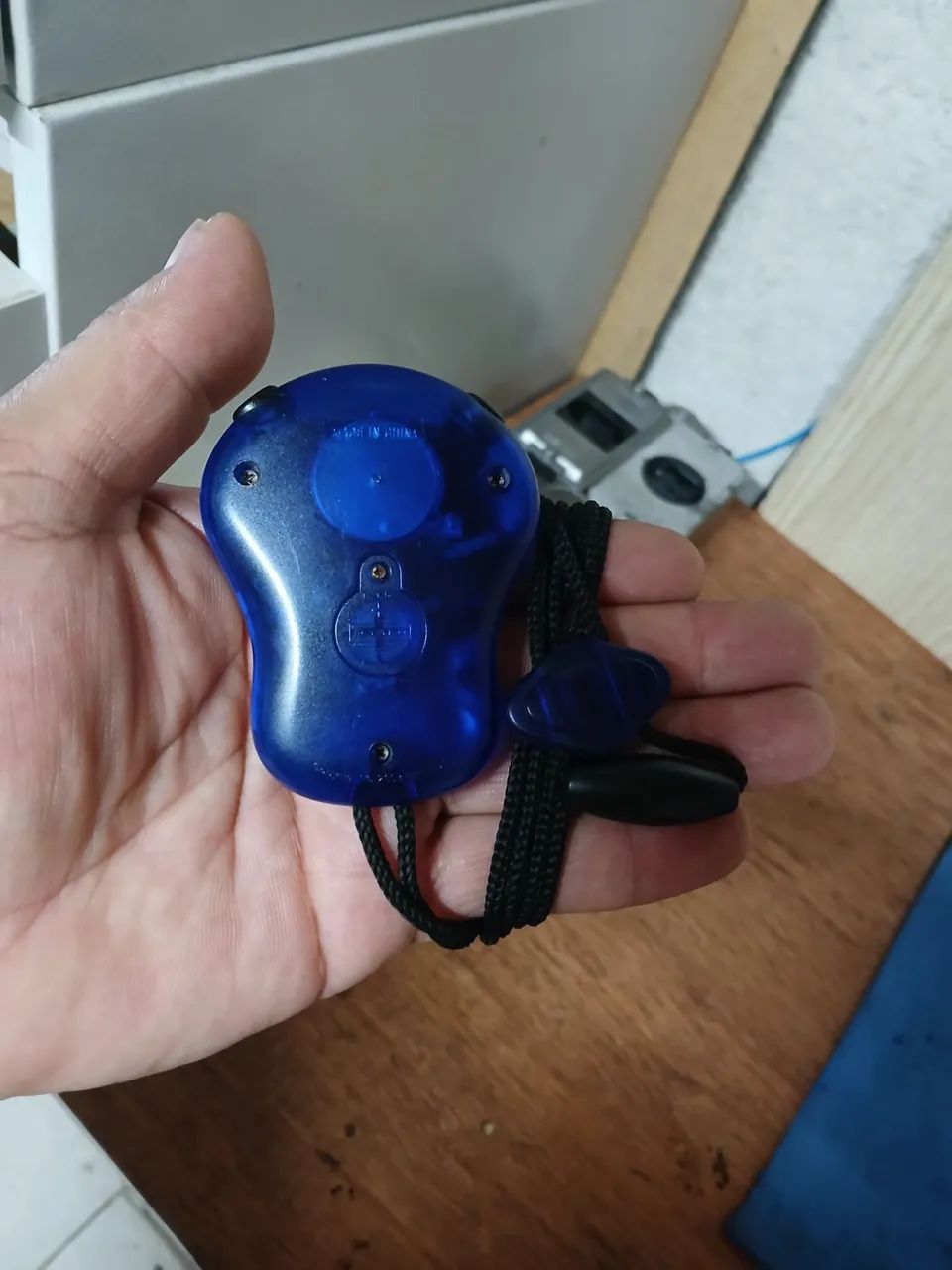 Vendo esse cronômetro digital pra natação semi novo  - Foto 2