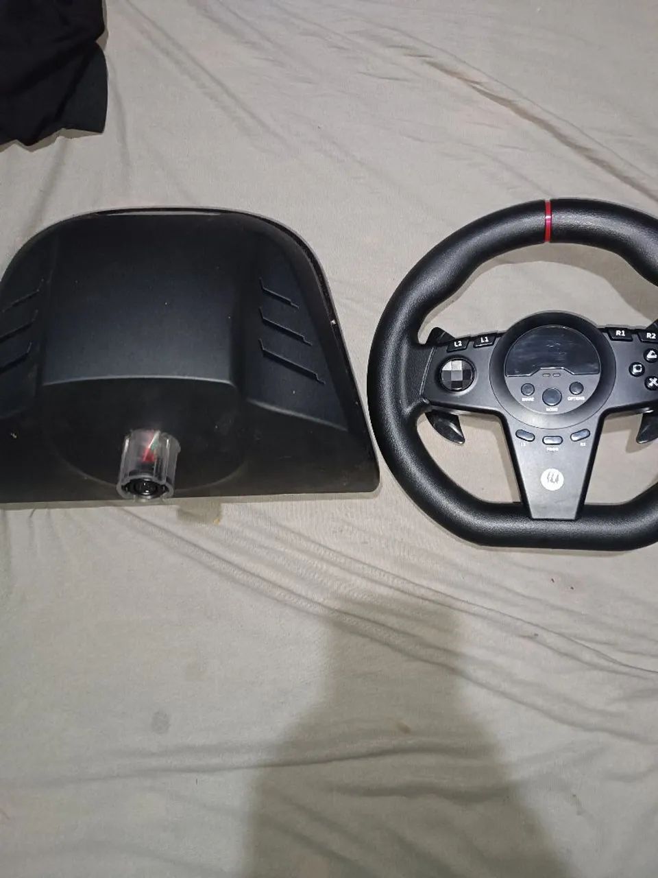 Volante para Consoles + pedal - Usado