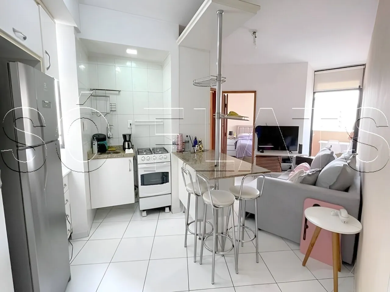Flat para locação no Moema Studio com 1 dorm e 1 vaga de garagem próximo do Parque do Ibir