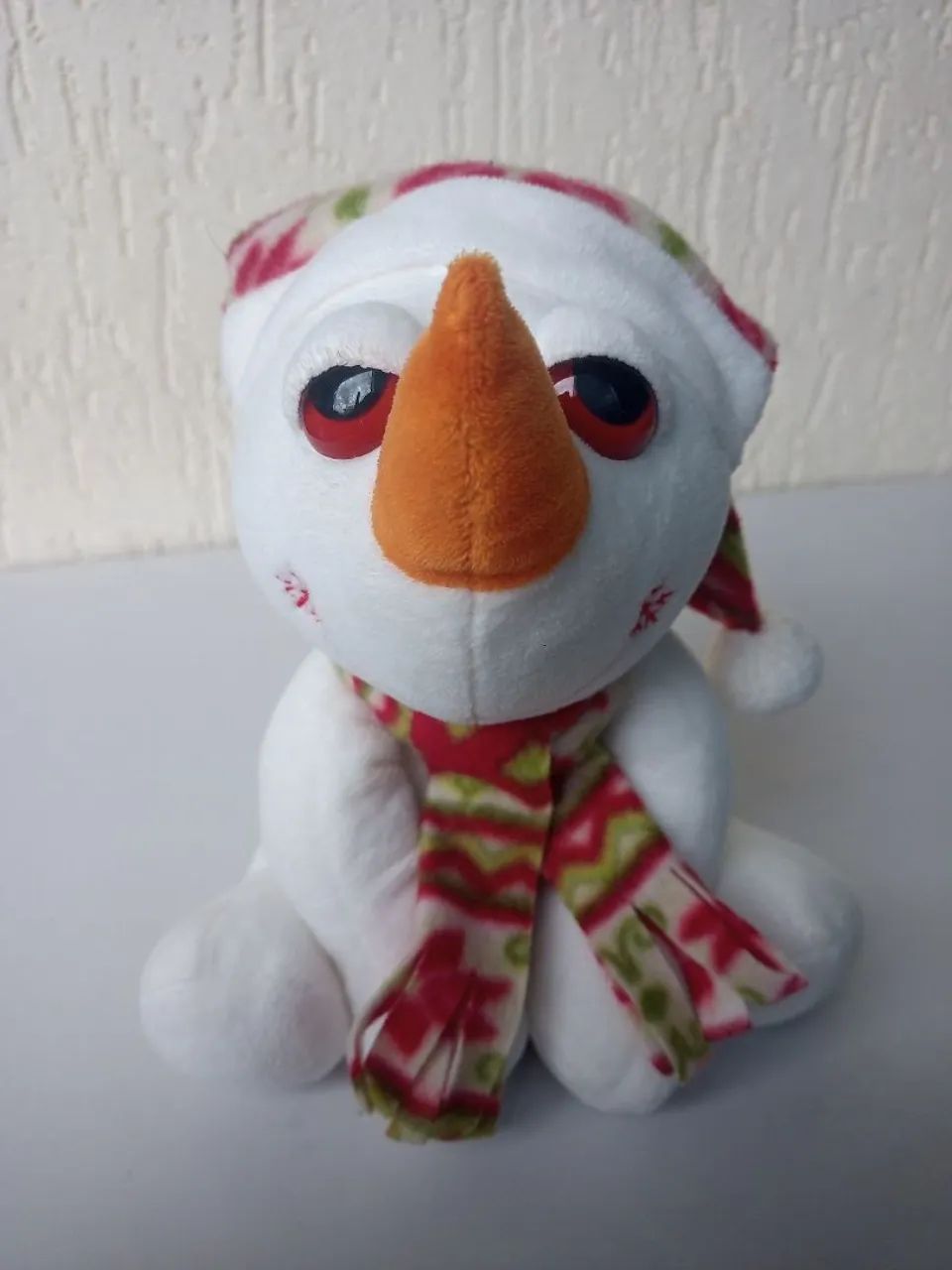 Boneco de neve de pelúcia com cachecol e gorro 22 cm - Foto 5