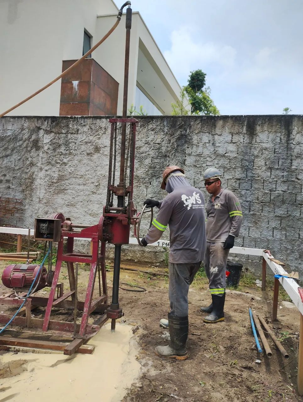 Fundação Estaca Raiz, Estaca Escavada - Foto 3