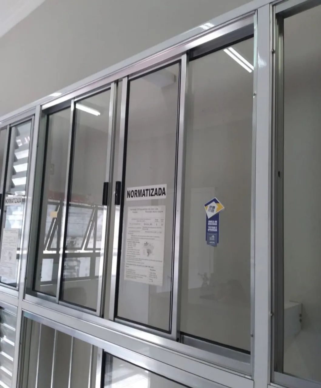 JANELA ALUMÍNIO - R$239,99