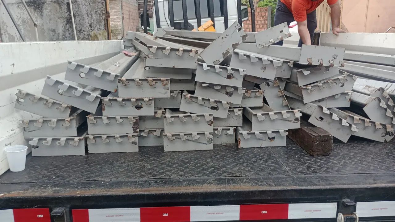 Porta paletes 64303954513410124