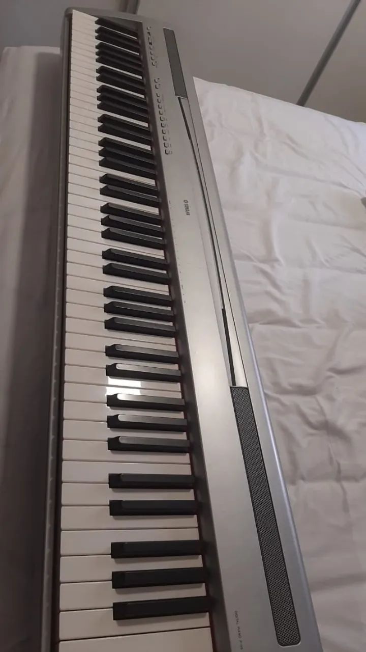 Piano Digital Yamaha P95 com case - Foto 4