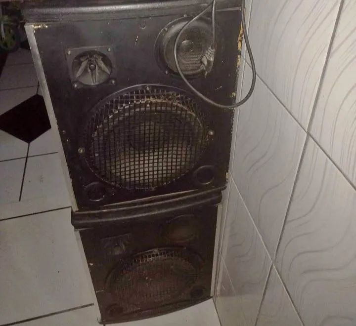 2 Caixa de Som ( não entrego) - Foto 2