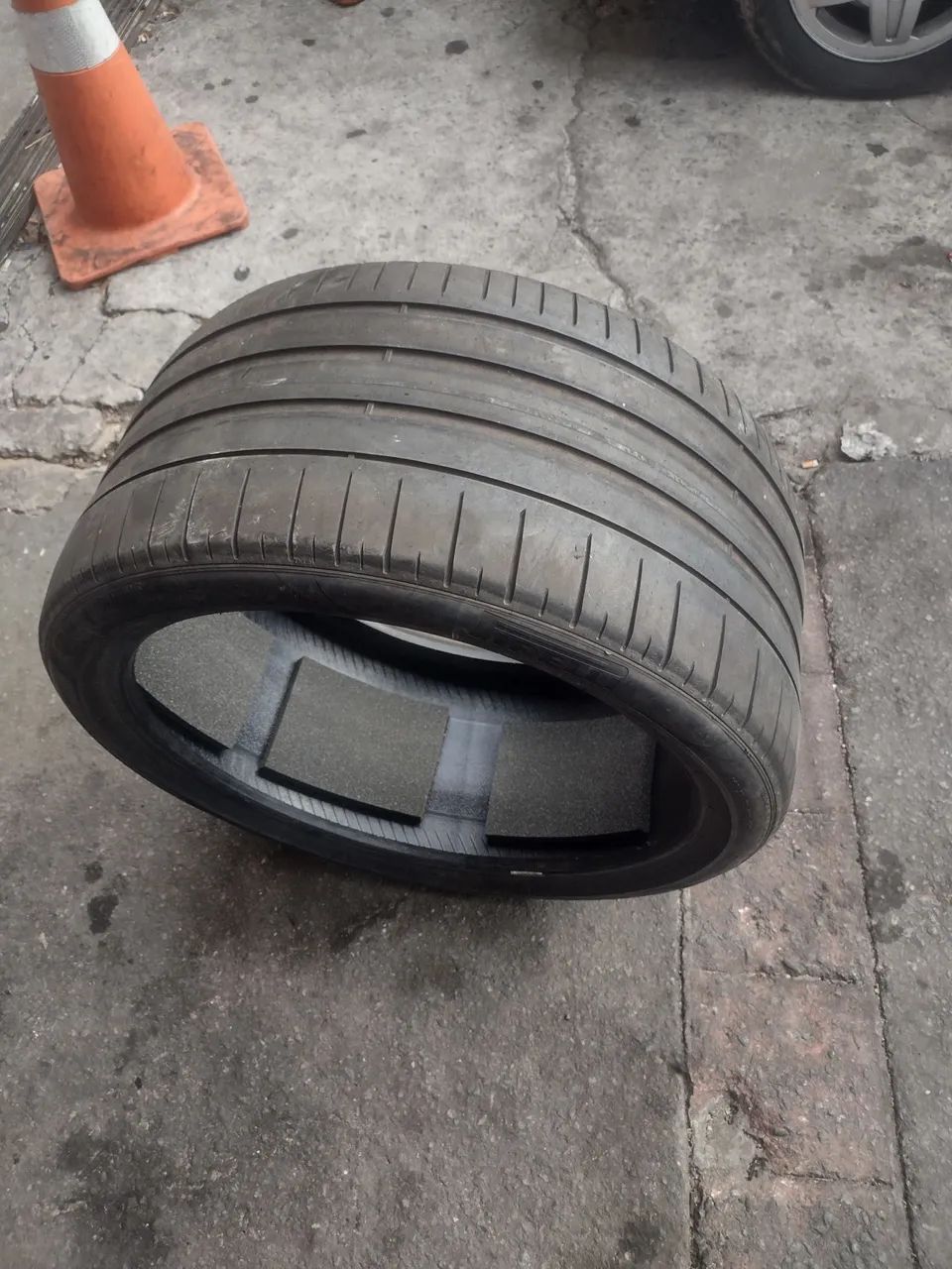Pneus 315/30/21 Pirelli pzero 