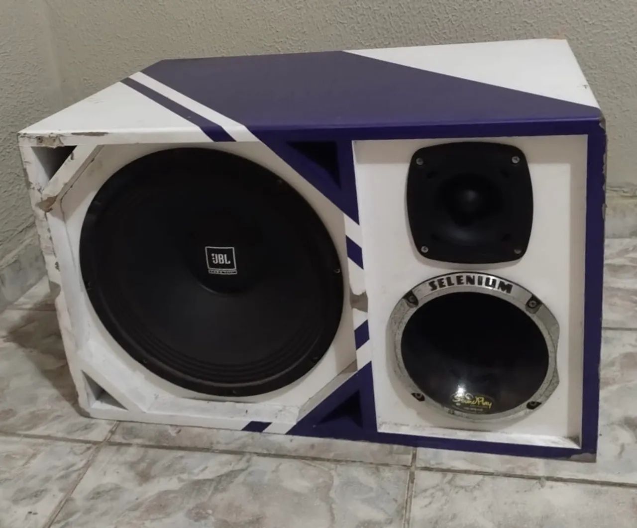 Caixa de Som para Carro Selenium JBL com módulo MKS.