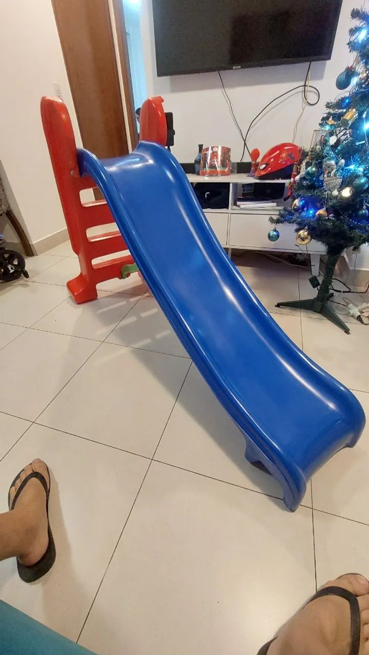 Escorregador 3 Degraus Infantil - Escorrega Azul e Escada Vermelha - Foto 6