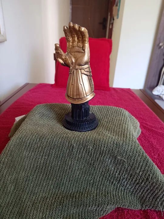 Manopla Do Infinito Thanos 