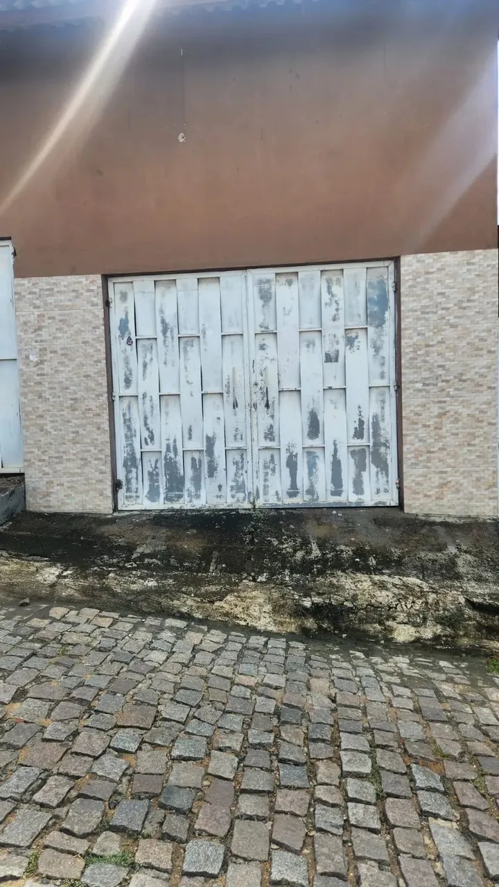 Garagem á venda com 22.00m² Otimo para comercio Centro - Macarani - BA