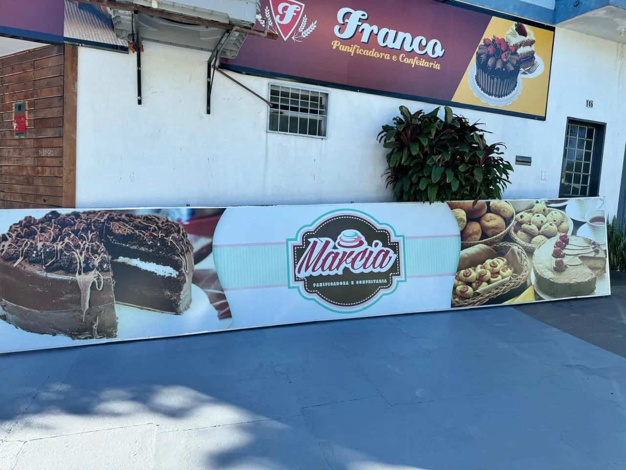 Placa em lona e alumínio  - Foto 2