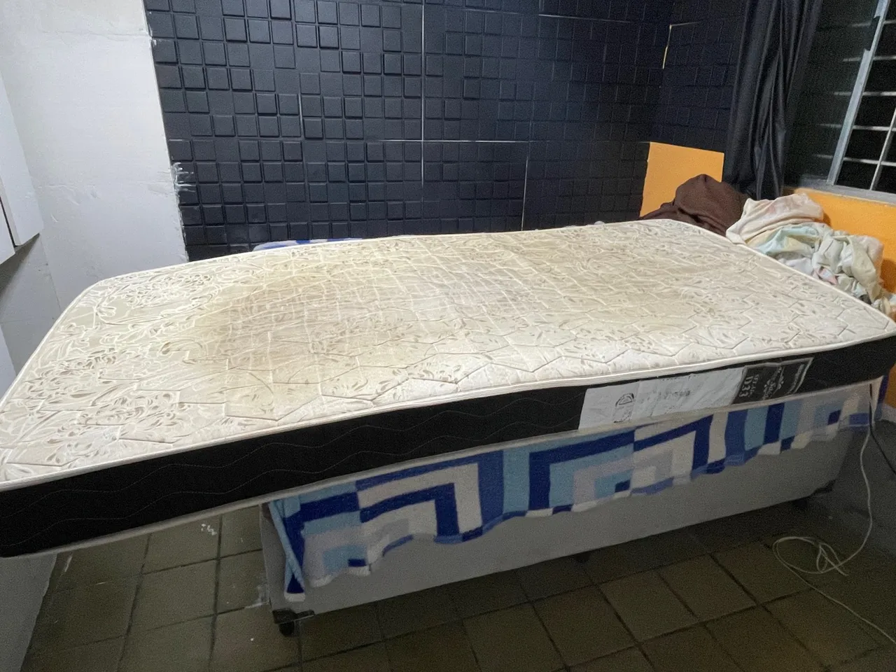 Colchão de solteiro em perfeito estado