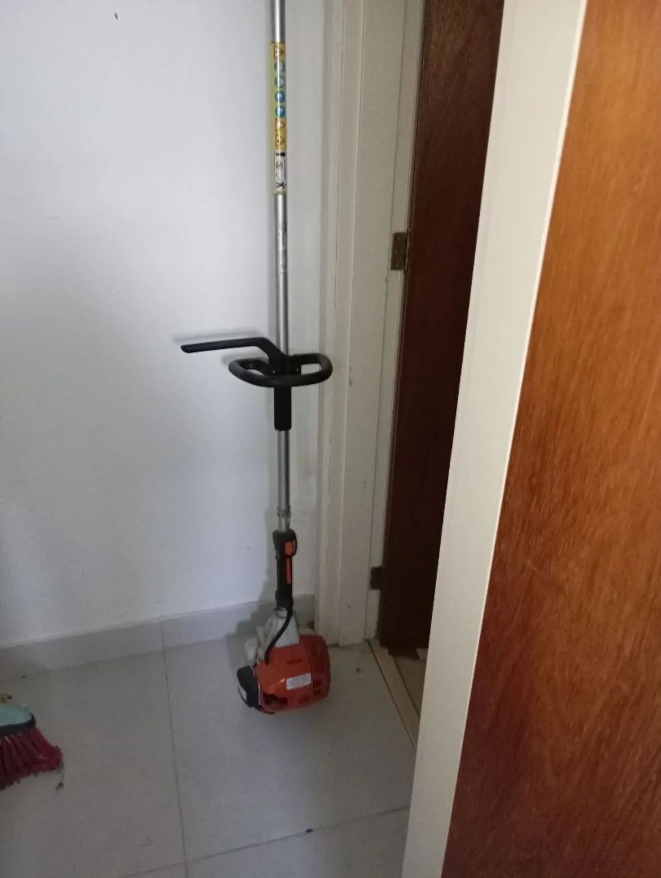 Podador de arbusto a Gasolina - Stihlq  - Foto 3