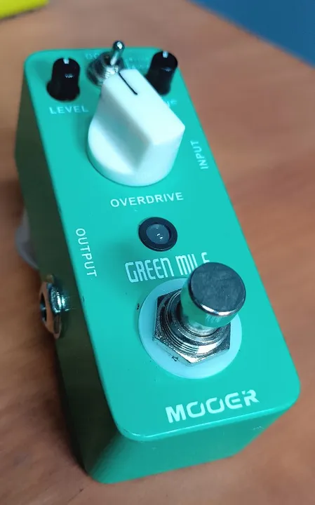 Pedal de Overdrive Mooer Green Mile