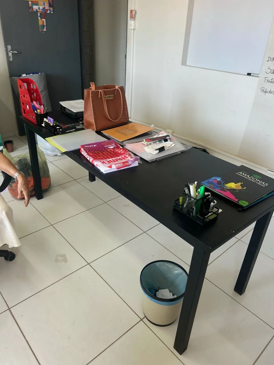 Desk64993886291202121