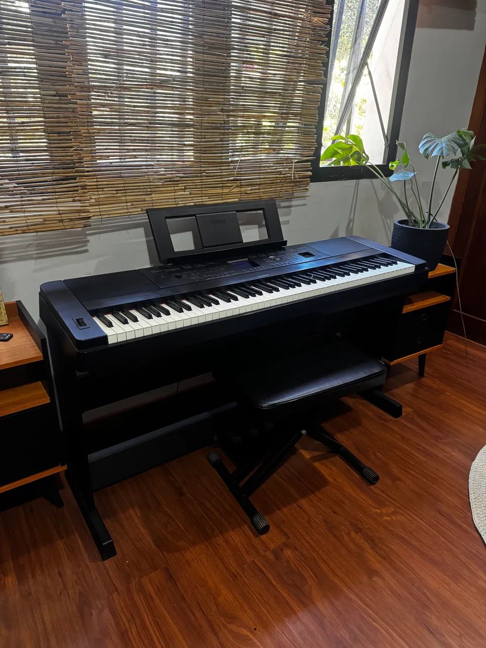 Piano digital yamaha DGX 660 - Foto 2