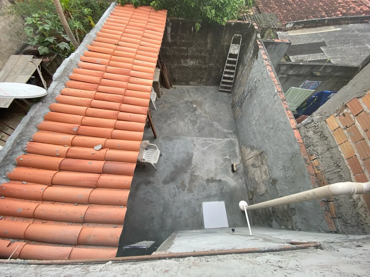 Vende-se casa ou troca por outra apenas em Arembepe