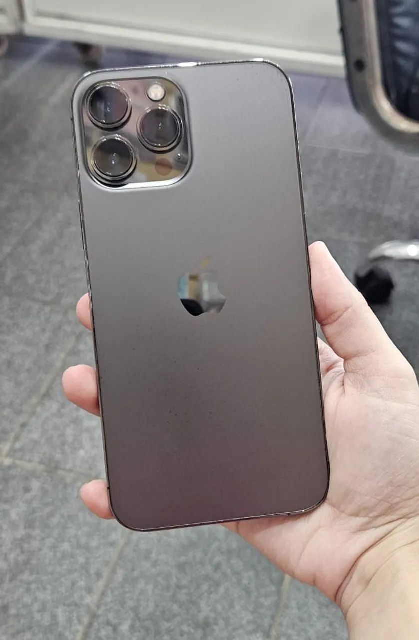 13 pro max space gray  - Foto 2