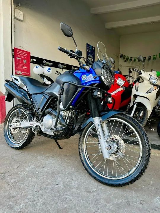 Tenere 250 / Preta / 2019 com 2024 pago! - Foto 3