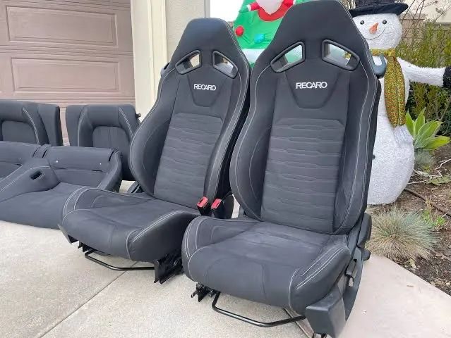 Bancos RECARO Ford Mustang GT V8 V6 Shelby