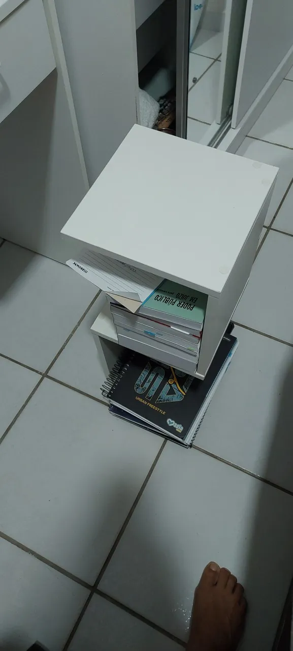Mesa se cabeceira