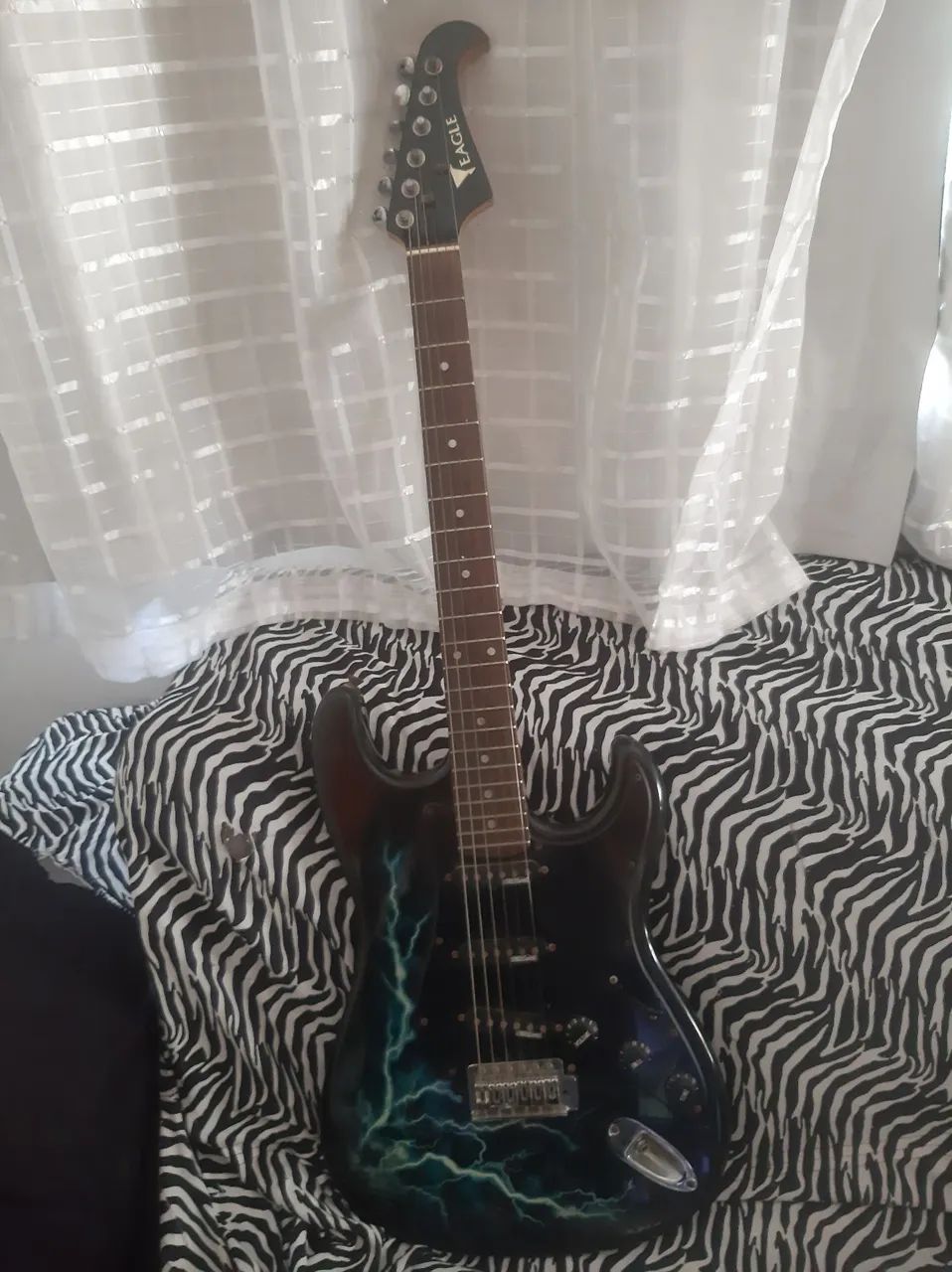 Guitarra Eagle EGP 10 - Foto 2