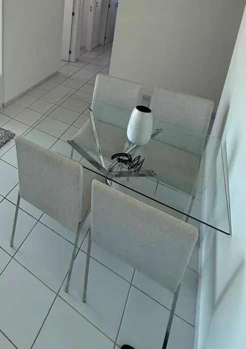 Conjunto mesa e cadeiras  - Foto 2