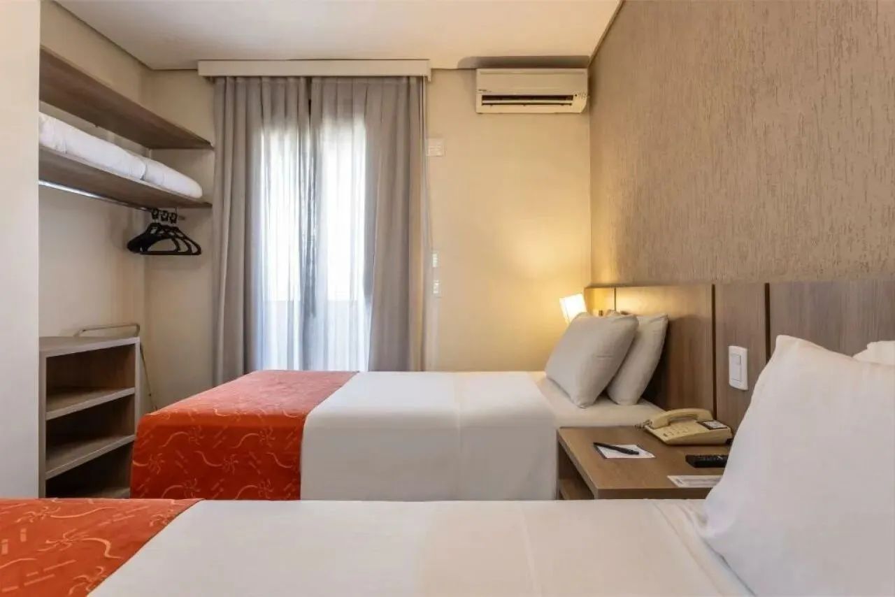 Flat no pool em Porto Alegre ideal para investimento - Foto 2