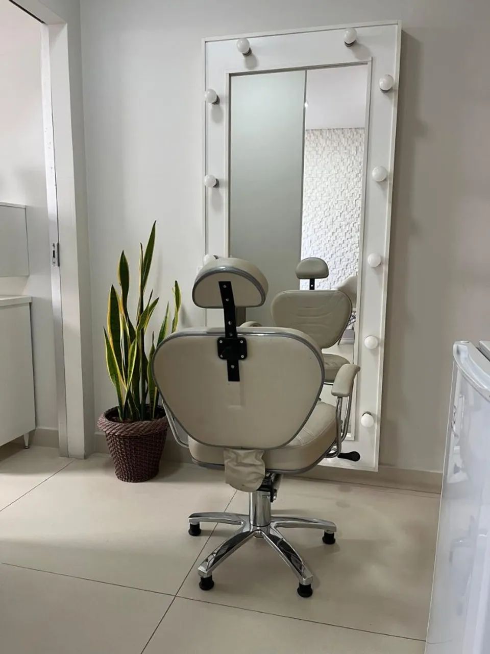 Cadeira Reclinável para Salão  - Foto 3