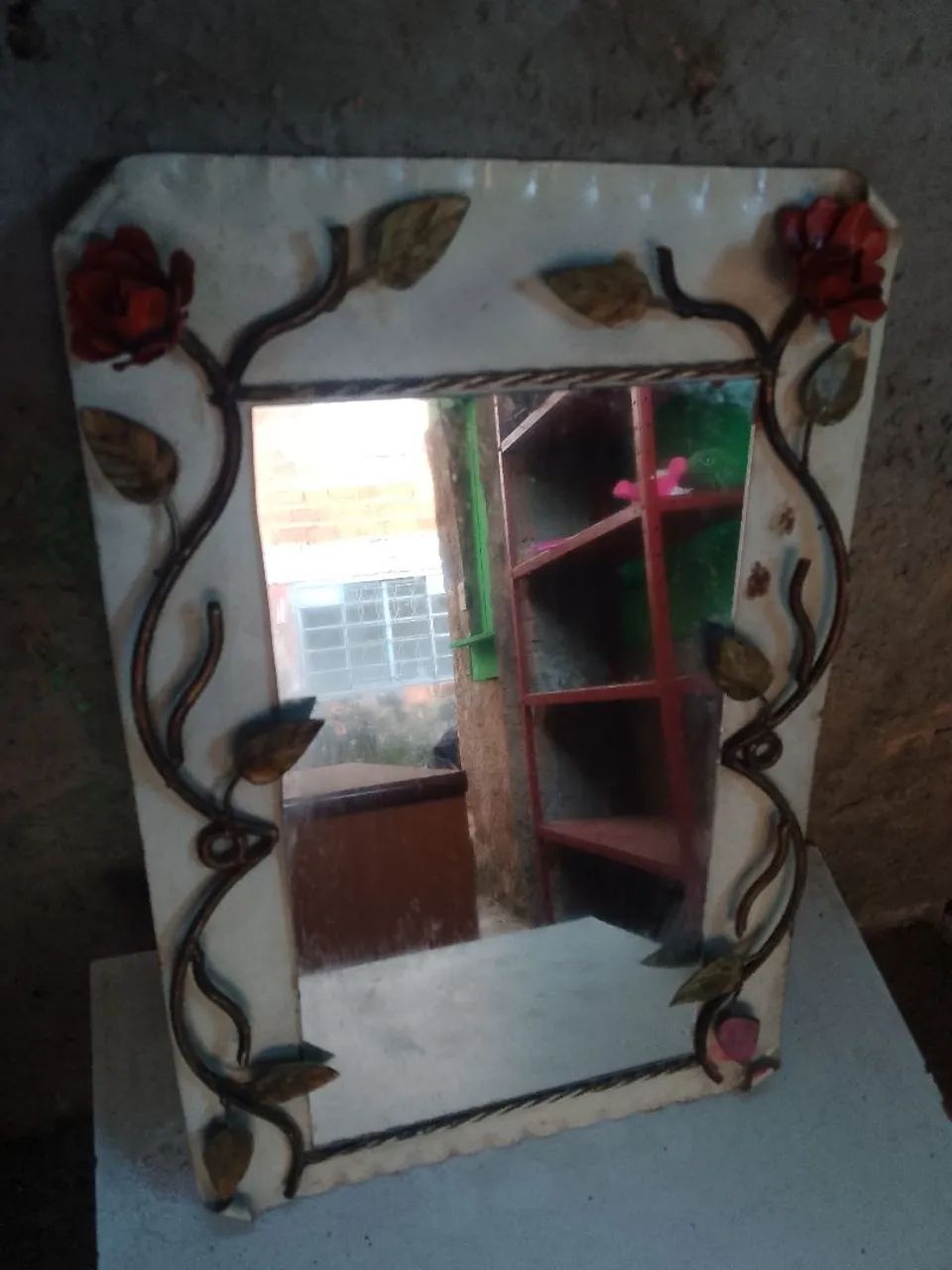 Espelho Antigo Decorativo com Rosas - Foto 2