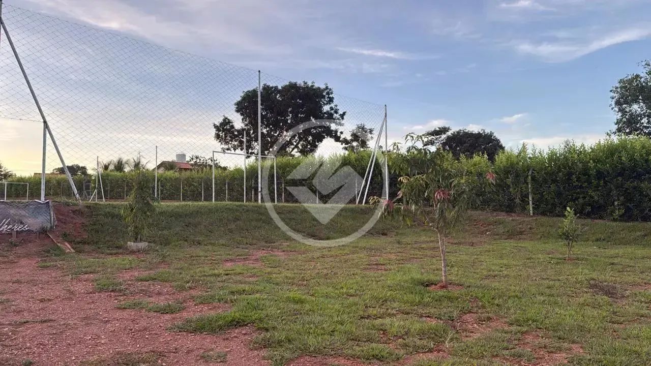 Chácara de 6,080 m2 em Varjão 7 km de chão e de Varjão, casa com 3 quartos e 2 suite codig - Foto 5