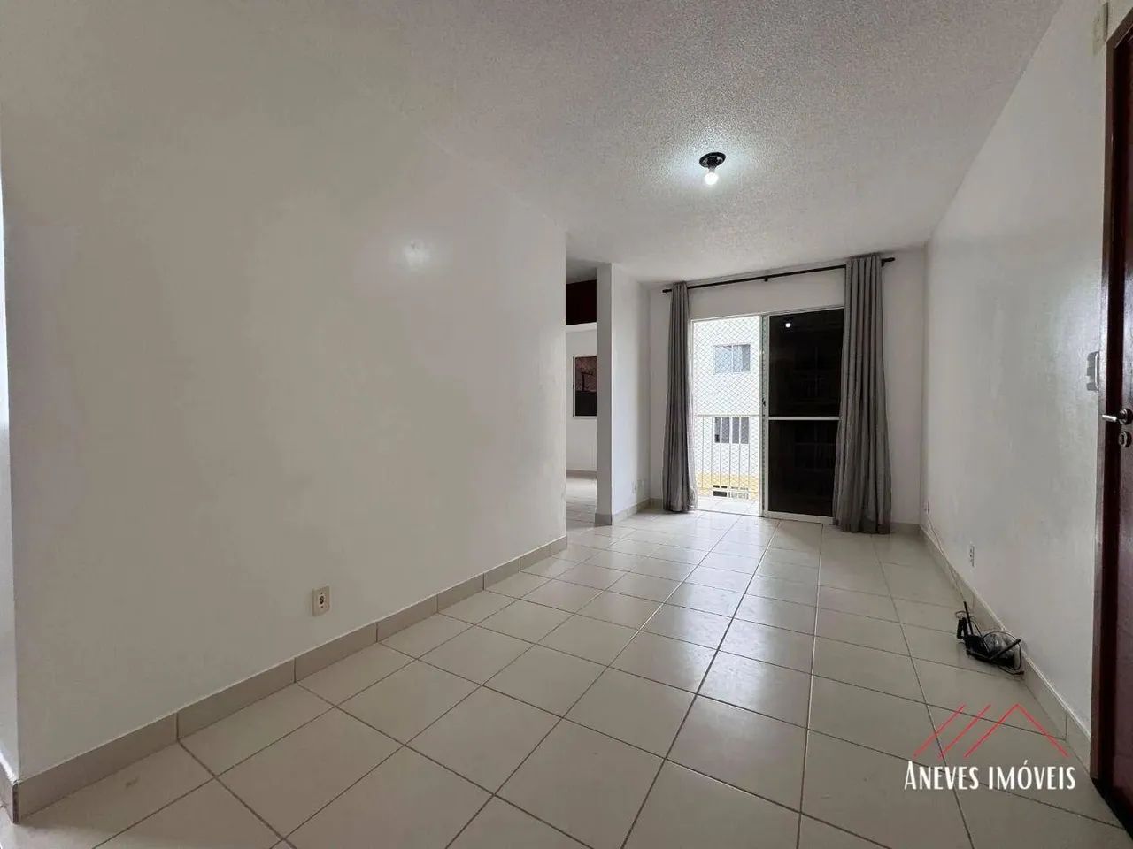 Apartamento com 2 quartos no Cond. Ideal Torquato para alugar, 45 m² por R$ 1.500/mês - Ta - Foto 3