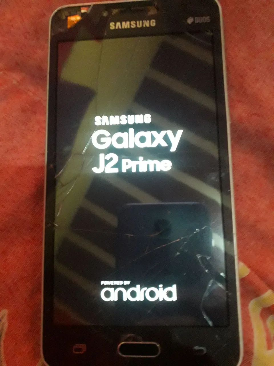 VENDO J2 PRAME TV DIGITAL SO TROCA A TELA FICA FILE OU PARA QUEM ARUMA OU TIRÁ PEÇAS OK OK