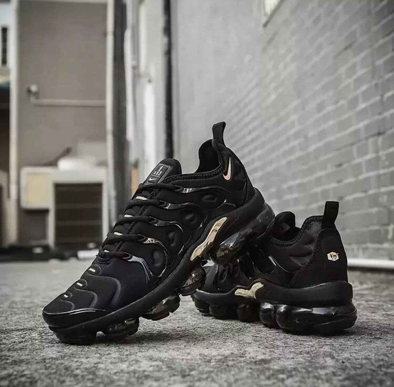 Nike Air VaporMax Plus - Preto