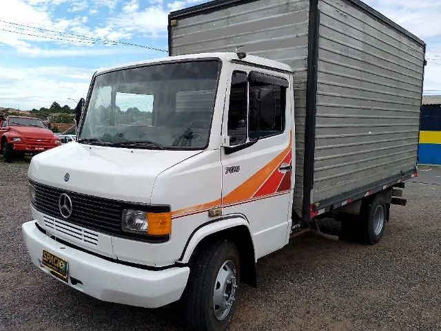 MB 709 bau 4,18 x 2,30 altura ( por fora) super conservado , em excelente estado, 1991     - Foto 3