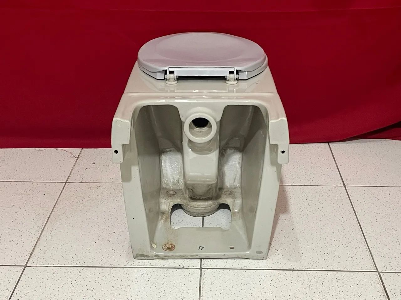 Vaso Sanitário em Cerâmica - Foto 4